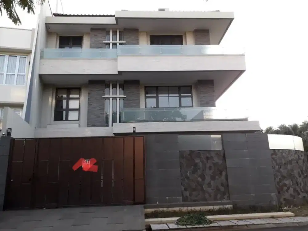 Rumah The Gading Residence Kelapa Gading LT 400 LB 800 Hook 3 LT Jln Utama Jrg Ada