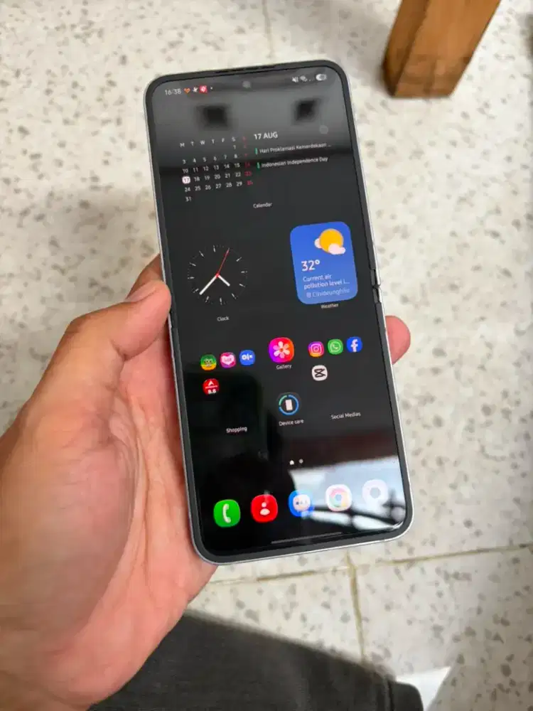 Samsung Galaxy Z Flip 6 12/256 Fullset Mulnominus