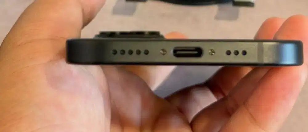 DIJUAL iPhone 15 128 basic