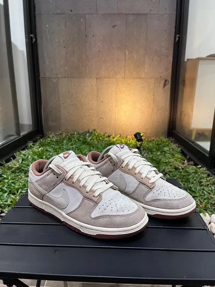 Sepatu Nike Dunk Low Size 42/26.5