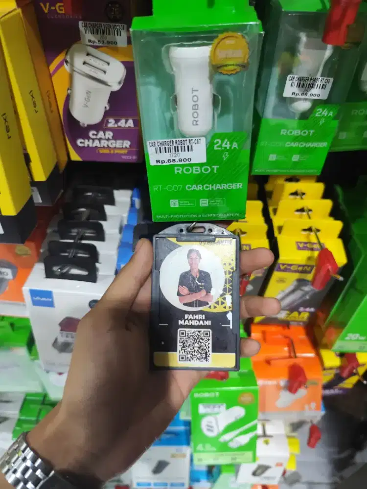 Car charger robot rt-c07