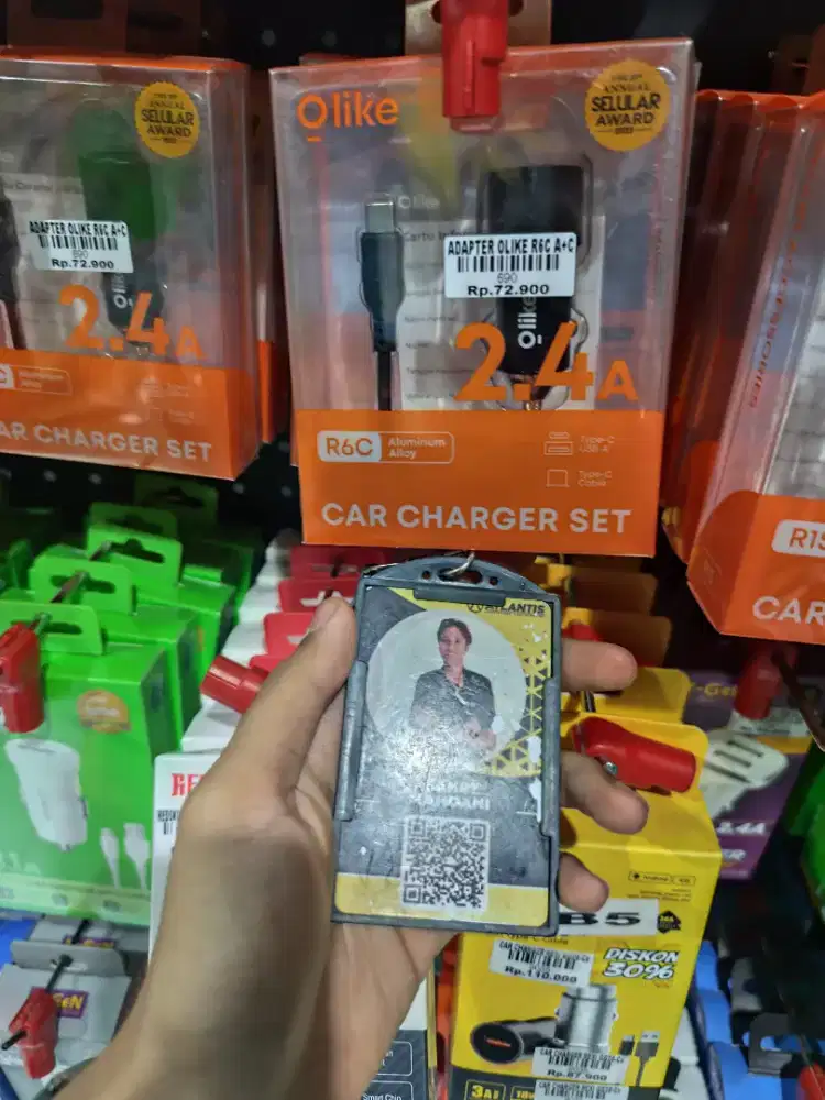 Car charger olike r6c