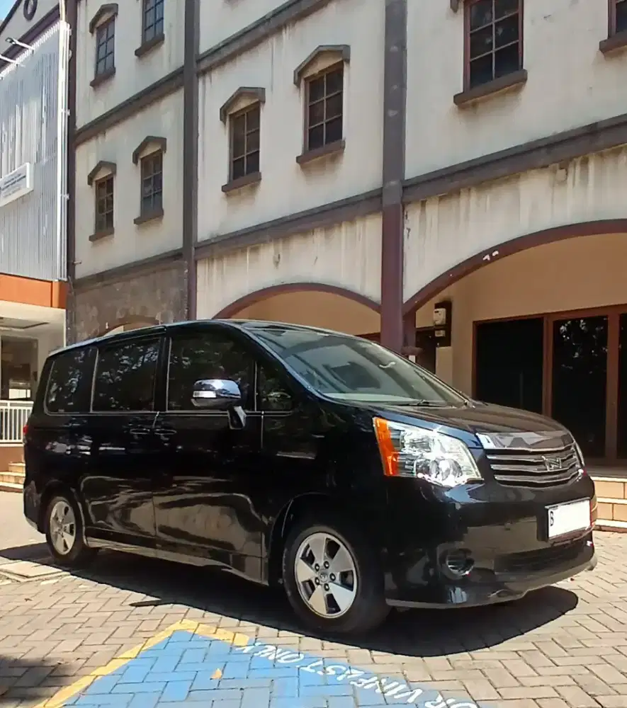 Toyota Nav1 G AT Th. 2013 (Ex. Boyband Legend)