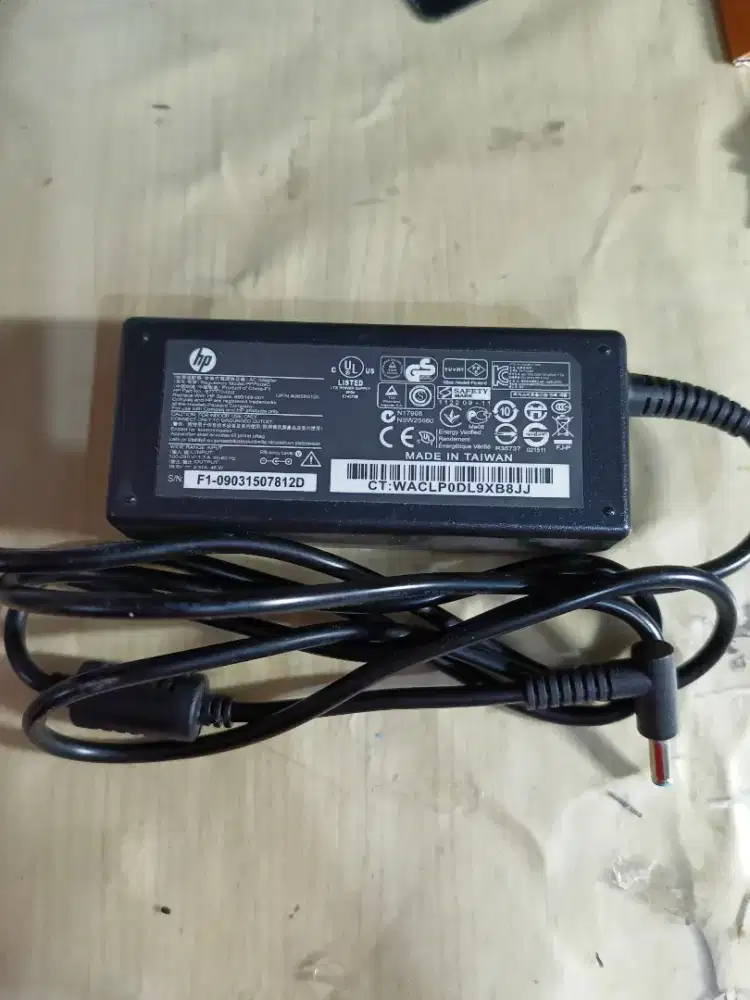 Adaptor Laptop HP