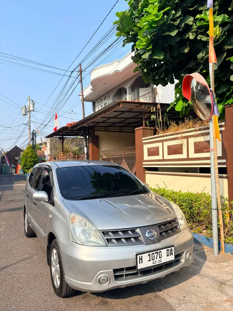 Livina XV Matic 1.5 2010 Low Km Orisinil Pabrik
