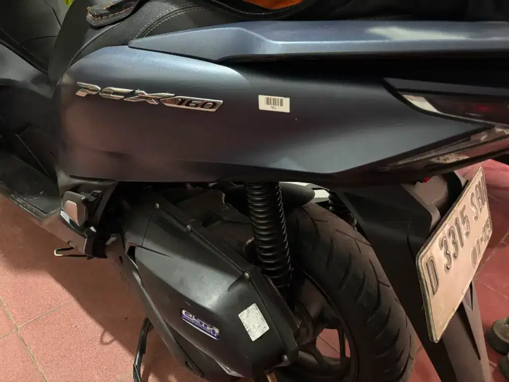 Pcx bawaannya lengkap isi