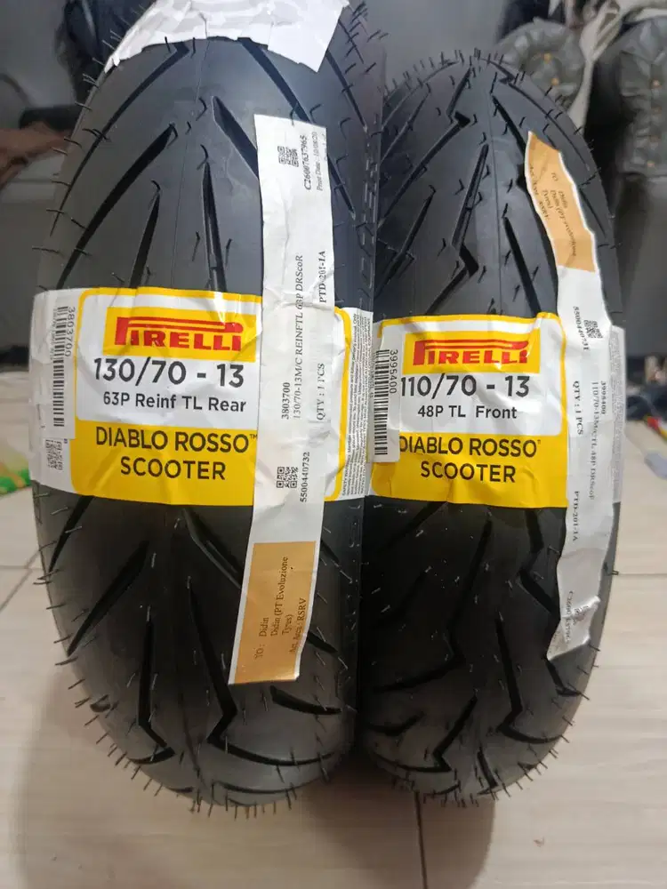 Jual Set Ban Pirelli Diablo Rosso Scooter size 110/70-13 & 130/70-13