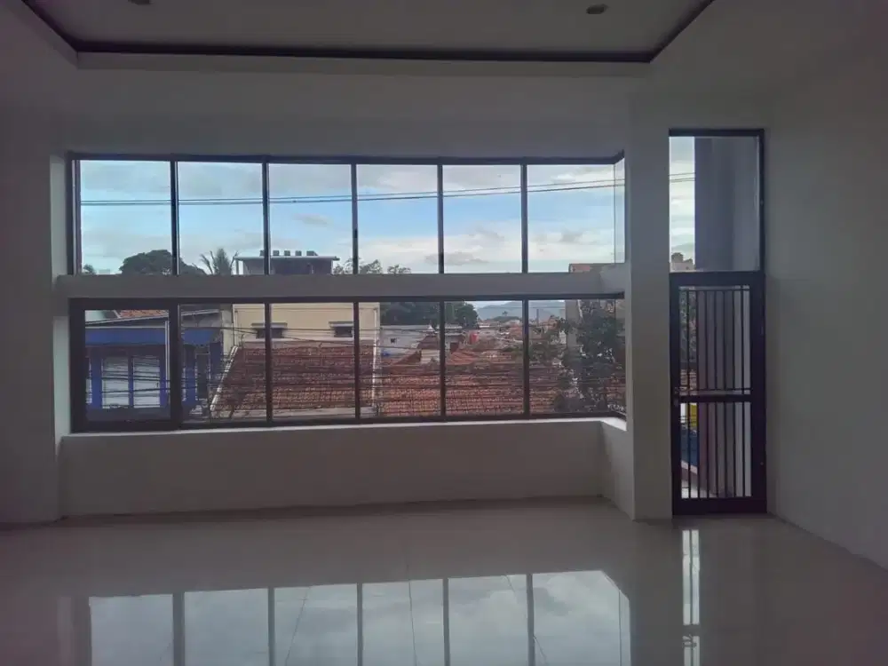 Ruko Cimahi Ramai dan Strategis untuk Kantor Ekspedisi dll