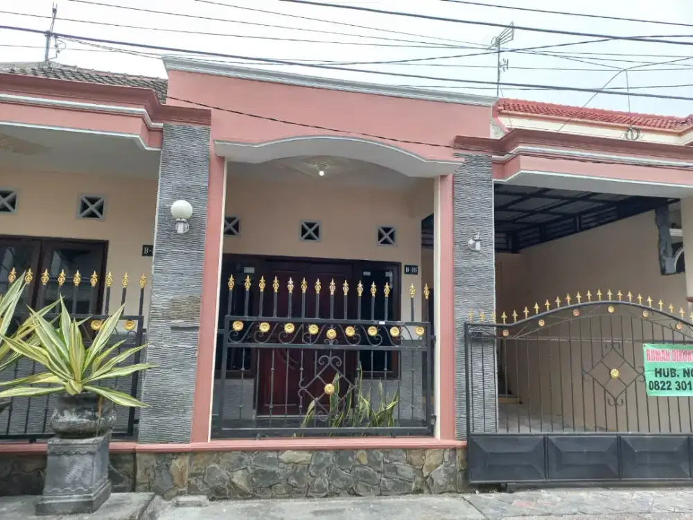 Disewakan Rumah Lokasi Strategis di Kota Kediri