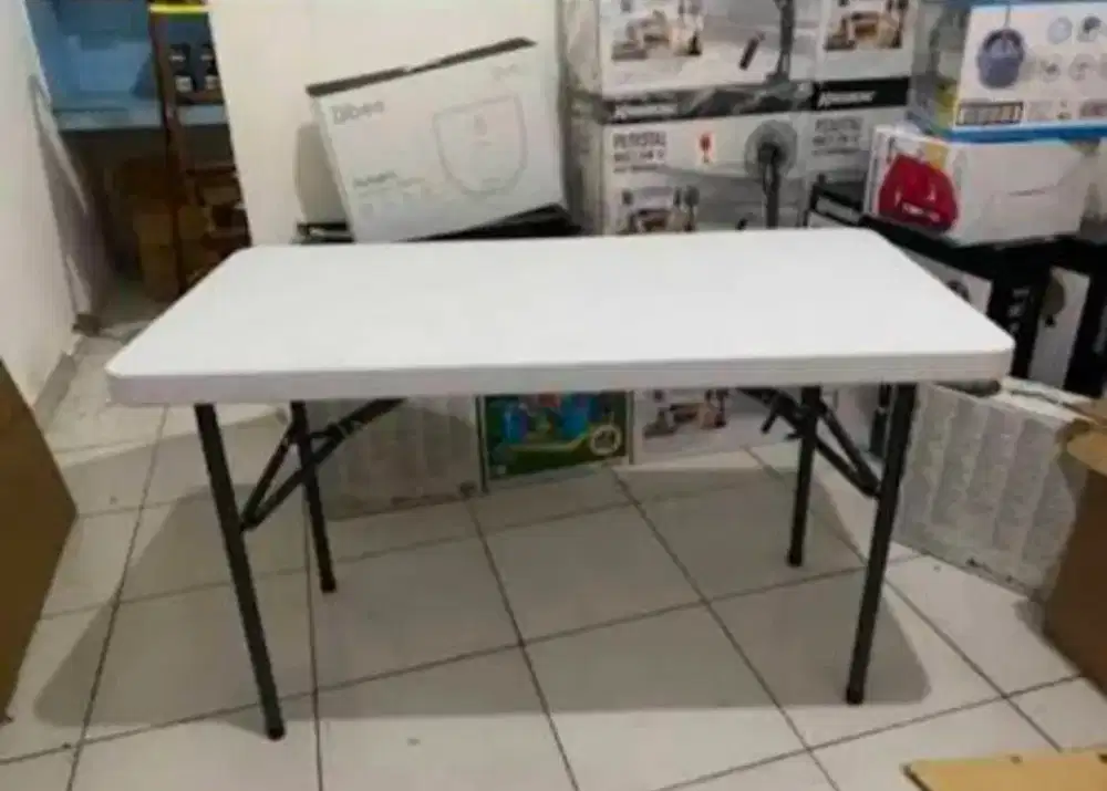 MEJA LIPAT KRISBOW
