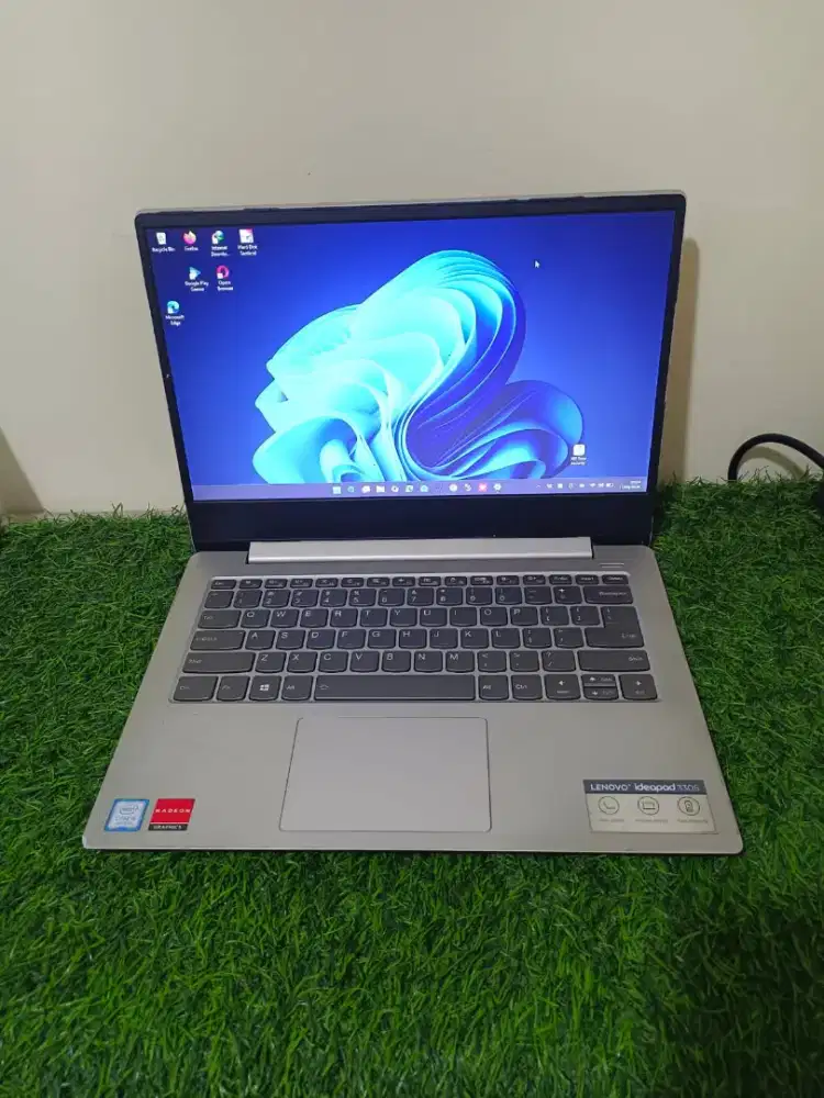 Lenovo ideapad 330 s
| Processor i5 Gen 8
| Ram 8 SSD 256