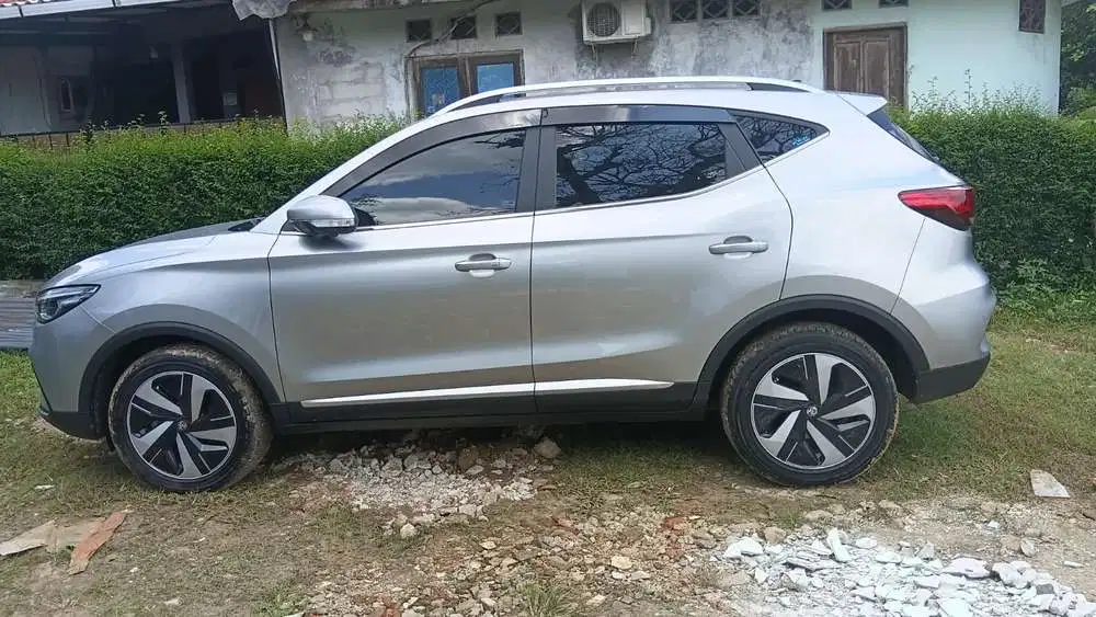 MG ZS EV 2024 Listrik
