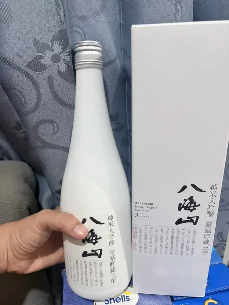 Minuman Sake Jepang (Junmai Daiginjo Genshu)