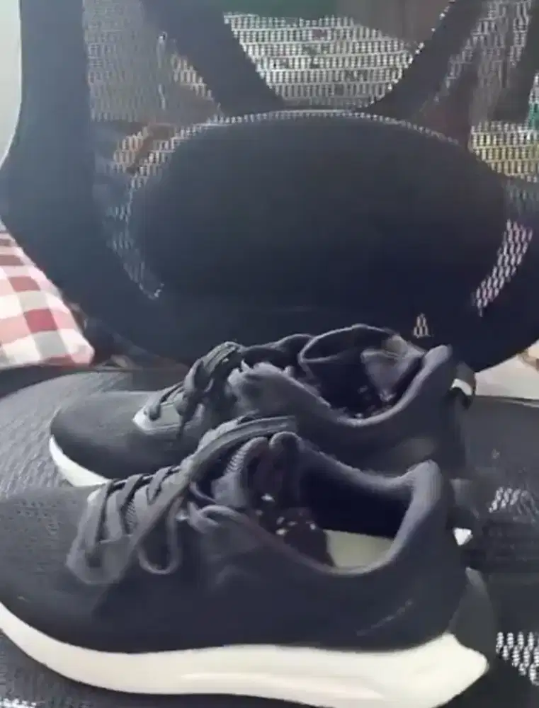 Sepatu Kanky Mulus