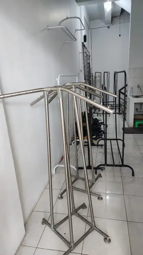 Jual murah hanger dan rak display dll