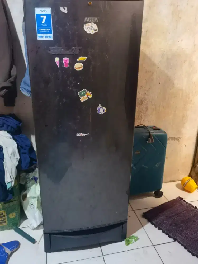Kulkas aqua 1 pintu
