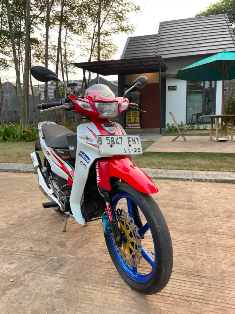 Yamaha F 1 ZR pajak hidup ,motor simpenan sudah restorasi