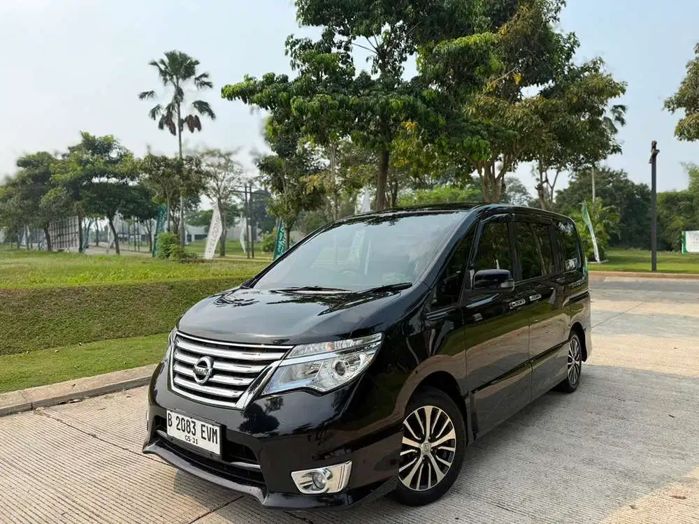 Nissan Serena 2015 Bensin