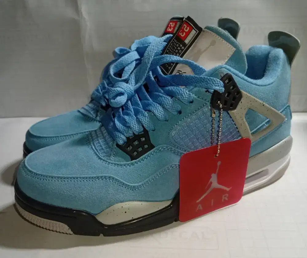 Jordan 4 retro size 41