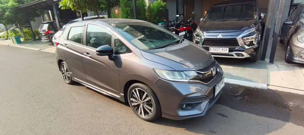 Honda Jazz Rs 2019 km 27 rb dari baru