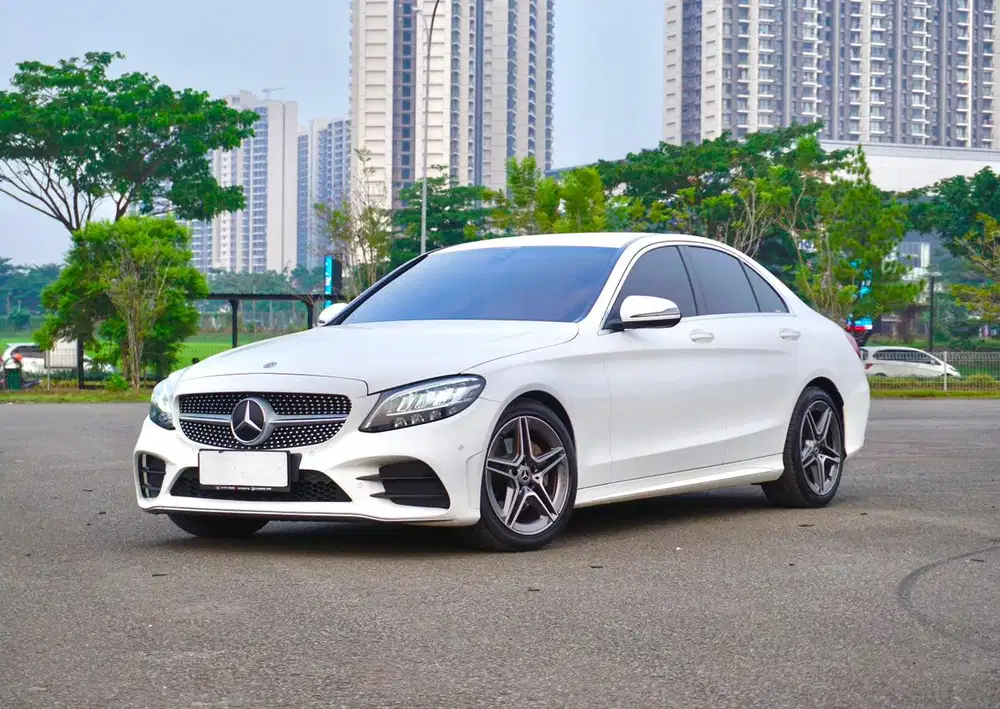 Mercedes Benz C200 W205 Facelift  AMG Final Edition 2020/2021 Putih
