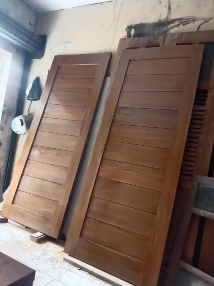Jual pintu maoni