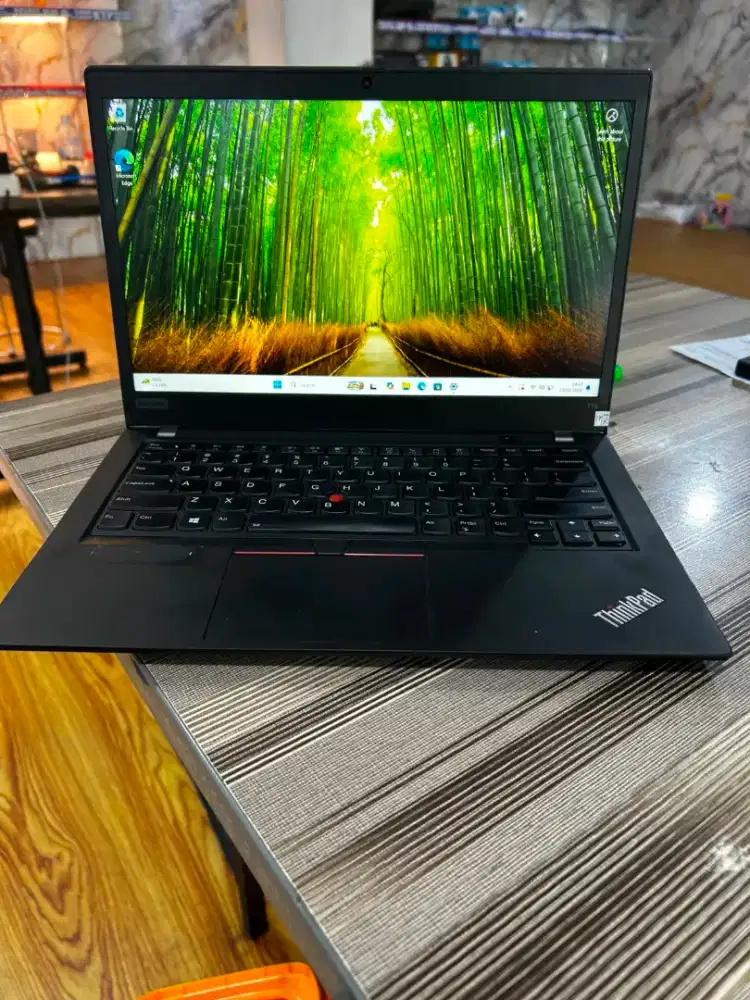 LENOVO THINKPAD T14 GEN1|CORE I5 GEN8 RAM 16GB SSD 256GB|bisa kredit