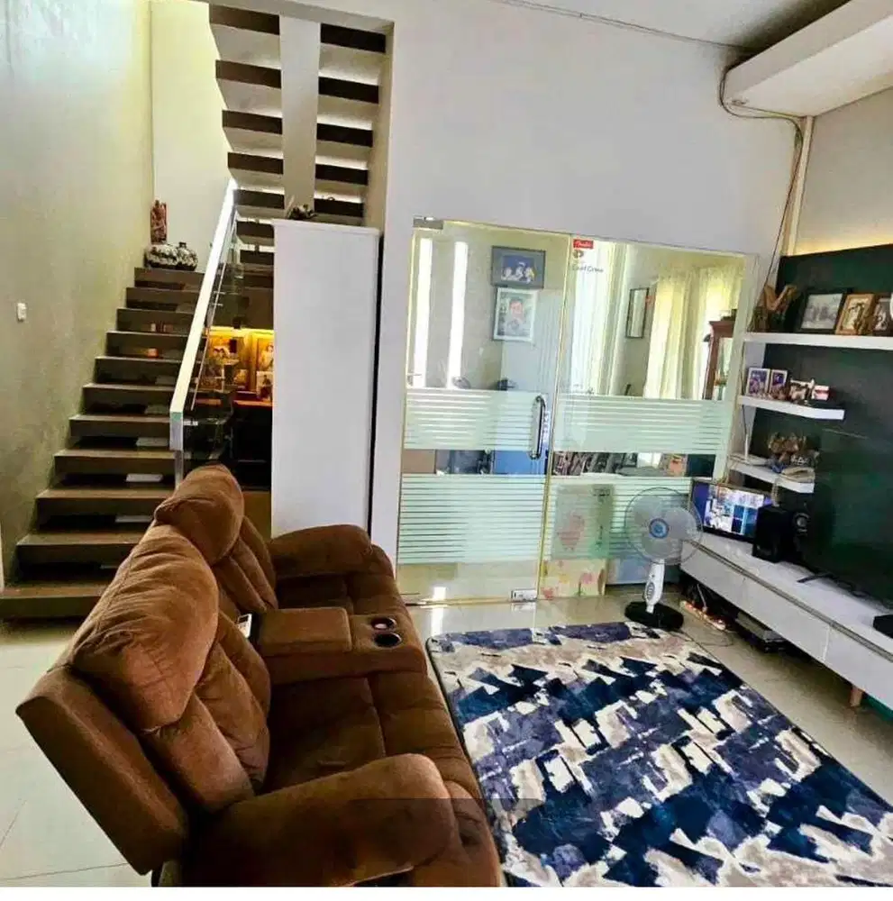 RUMAH FULL FURNISHIED NGESREP DEKAT BUKIT SARI SEMARANG