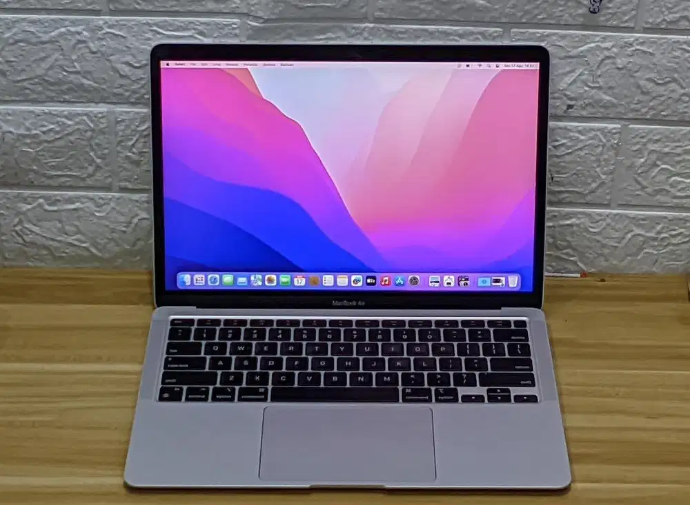 Jual cepat macbook air M1