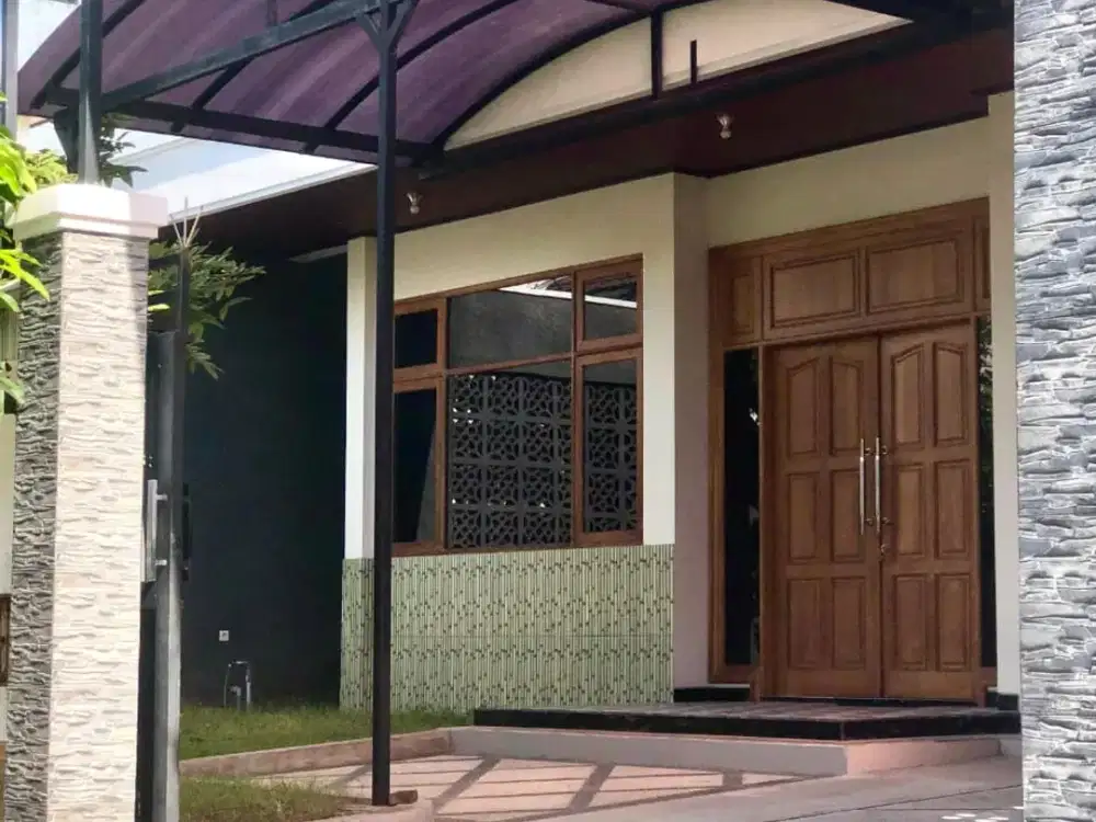 Dijual rumah Kupang Baru, Rumah siap huni , kondisi bagus. All kusen pintu jati. Rangka galvalum