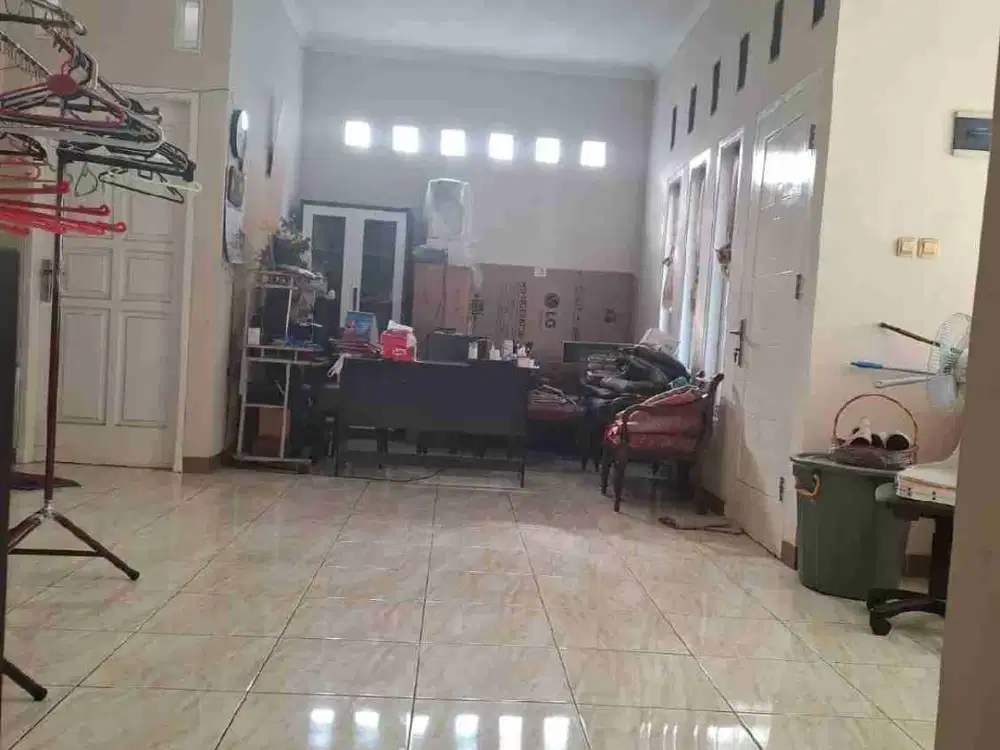 Rumah Jual, bagus, sangat strategis, dekat terminal dan bandara Soetta, bebas banjir, di Poris Plawad, Tangerang kota