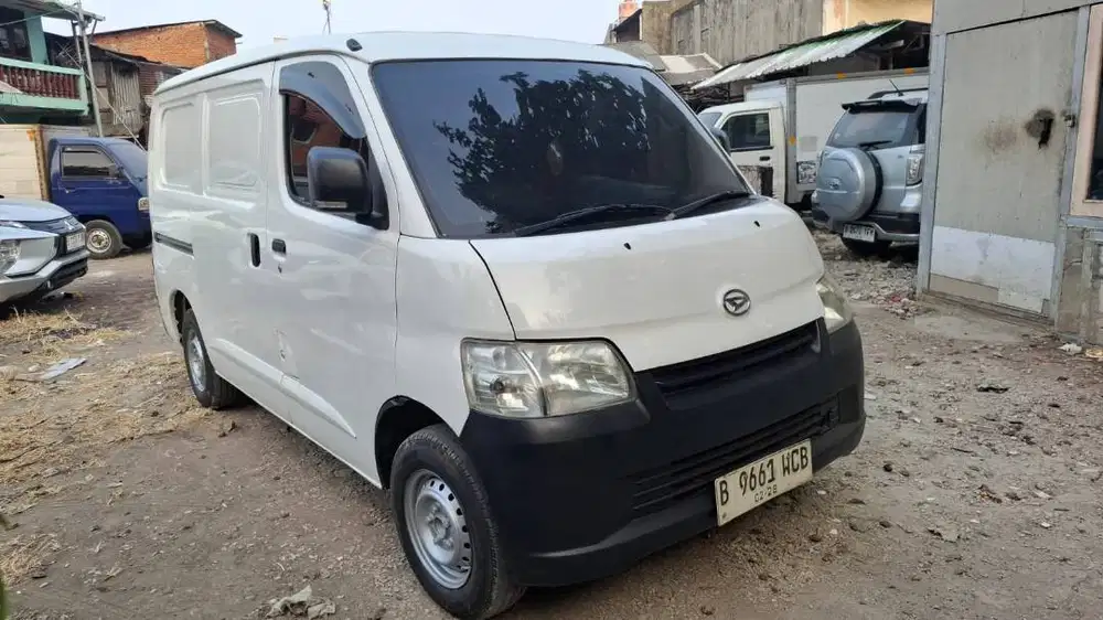 Gran max blind van 2017 pajak panjang full setahun