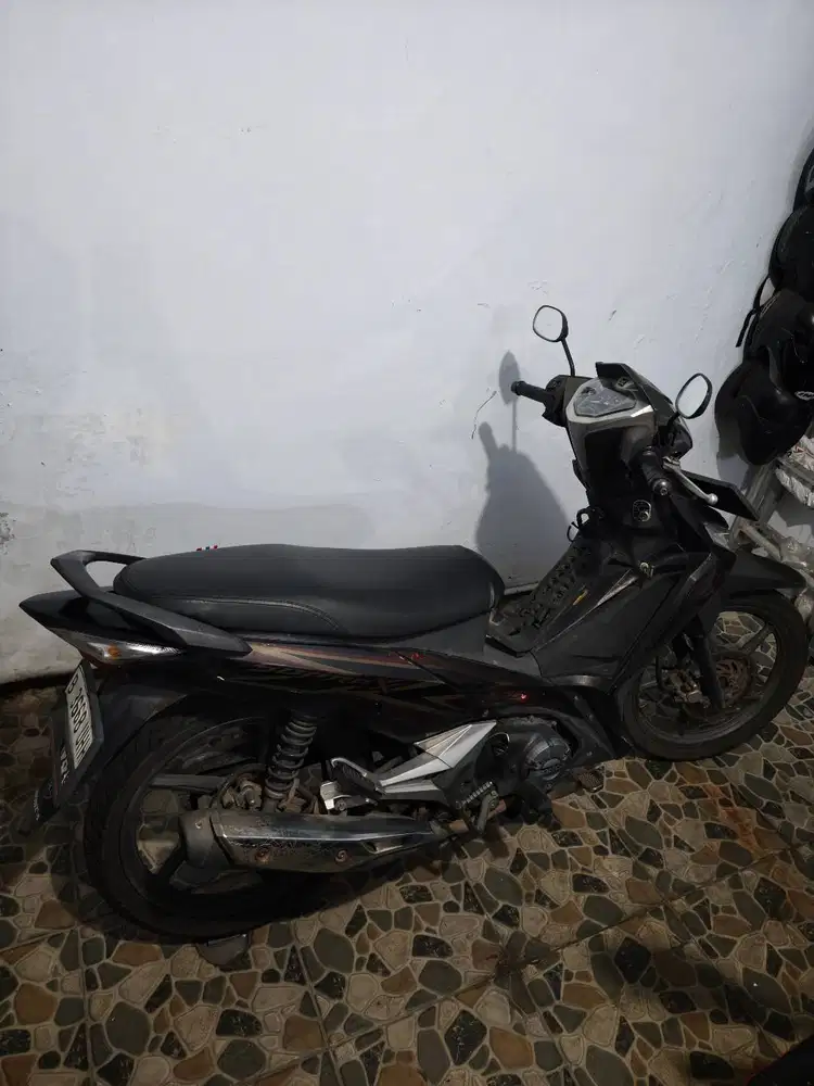 Dijual Supra x 125 Tangerang kota Cipondoh indah