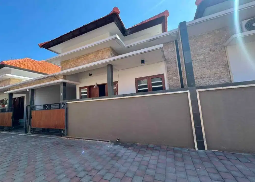 DISEWAKAN RUMAH NYAMAN 2 KAMAR DI RENON, DENPASAR