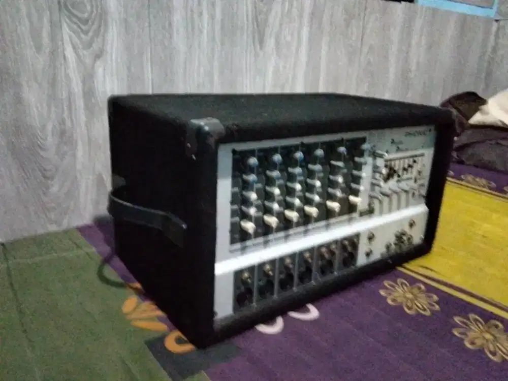 Power mixer phonic Pod 620