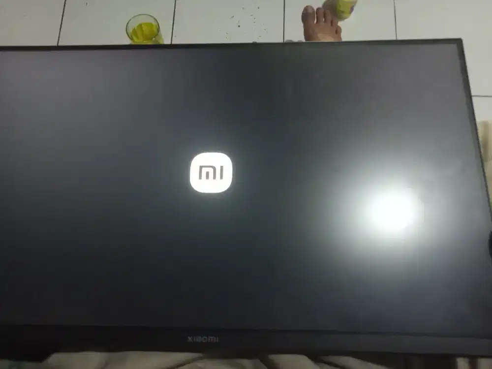 Monitor XIOMI A24i, jual cepat