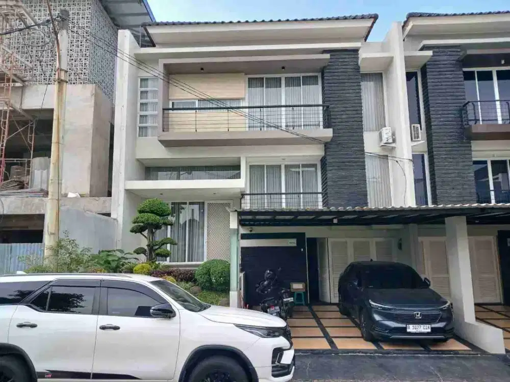 Dijual Rumah Duta Garden 9x17