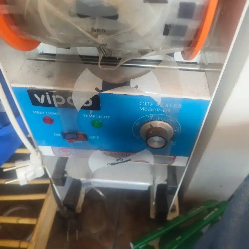 Alat pres es merk vipo