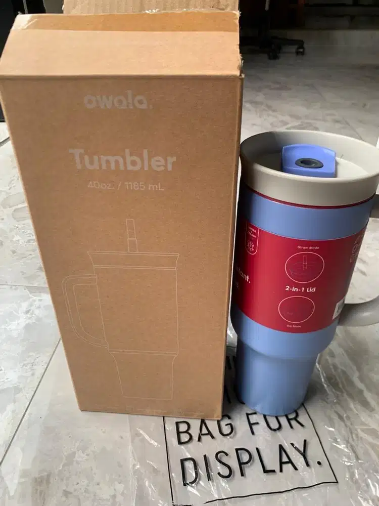 Thumbler owala 40 oz / 1185 ML
