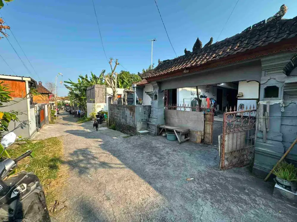 RUMAH KOST LANTAI I UNTUK DIJUAL DI MUNGGU BANTAS