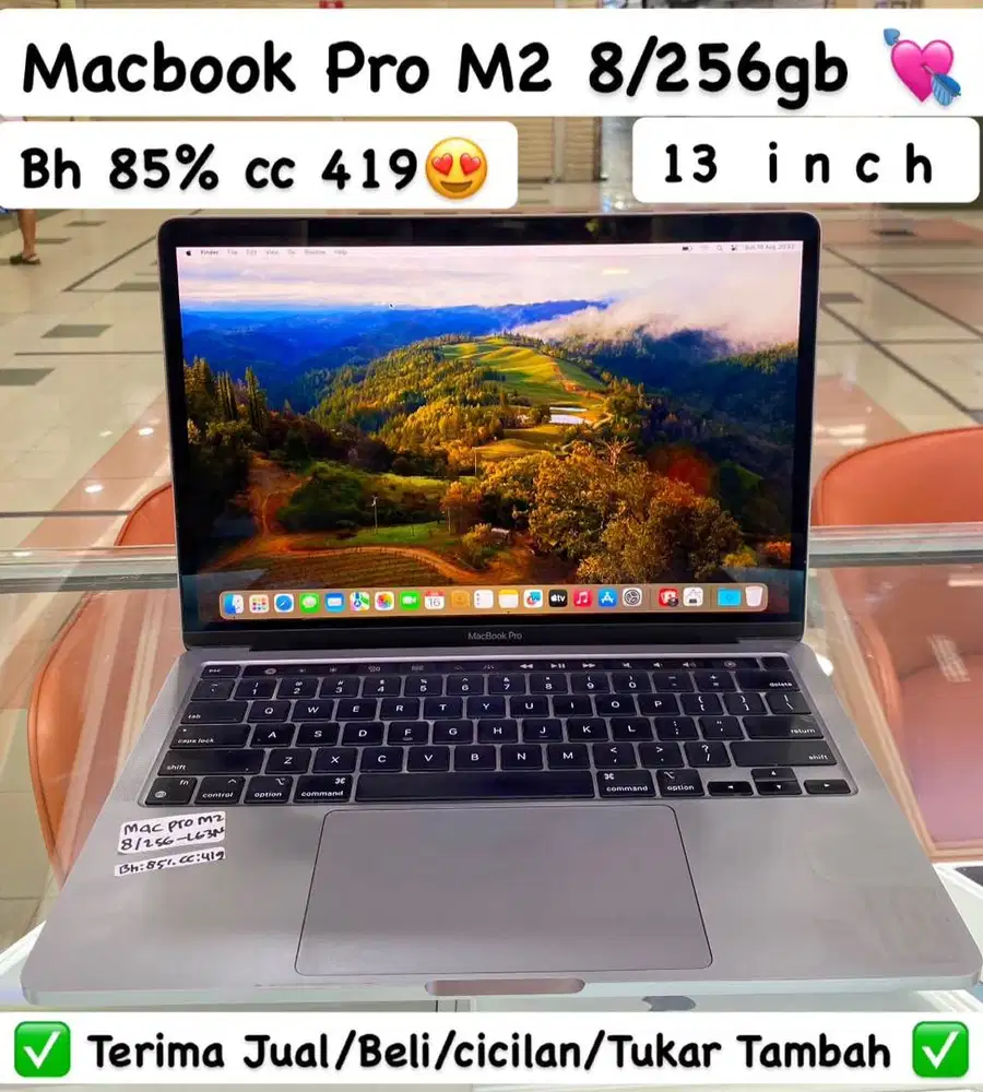 Macbook Pro M2 13 inch 8/256 Gb Space grey