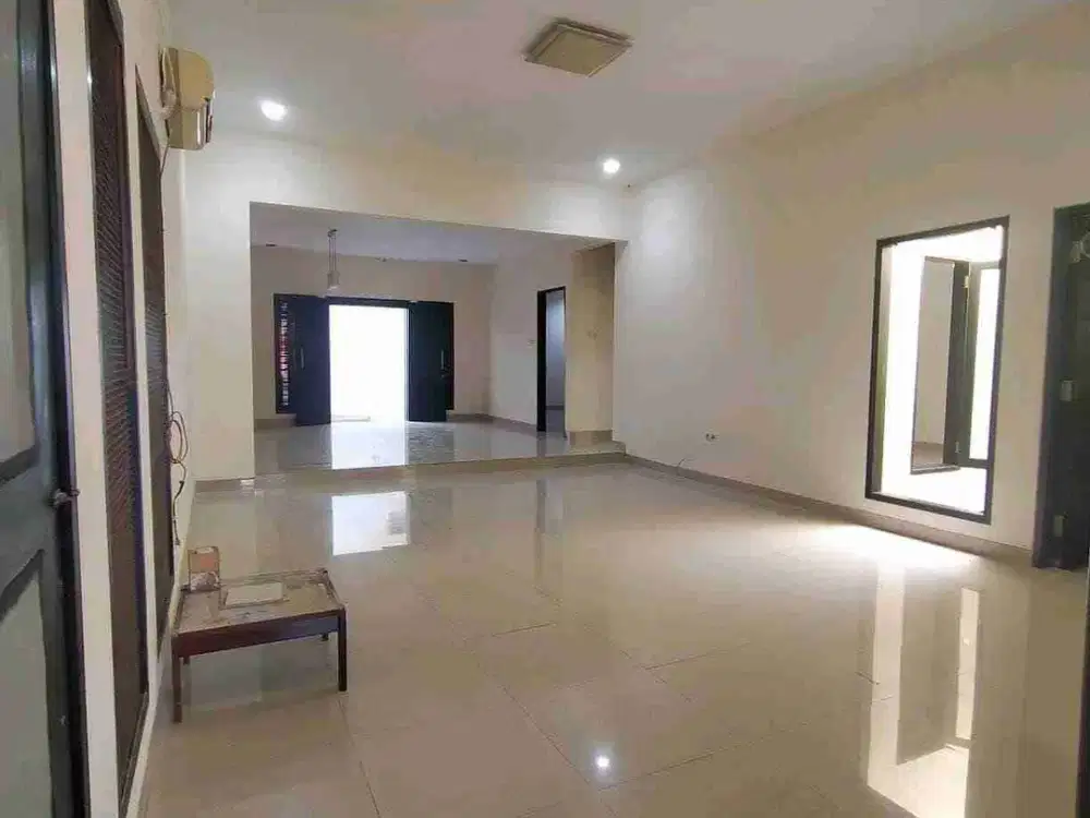Sewa Rumah Dhamarhusada Indah. Bagus. Siap Huni. Murah. Nego