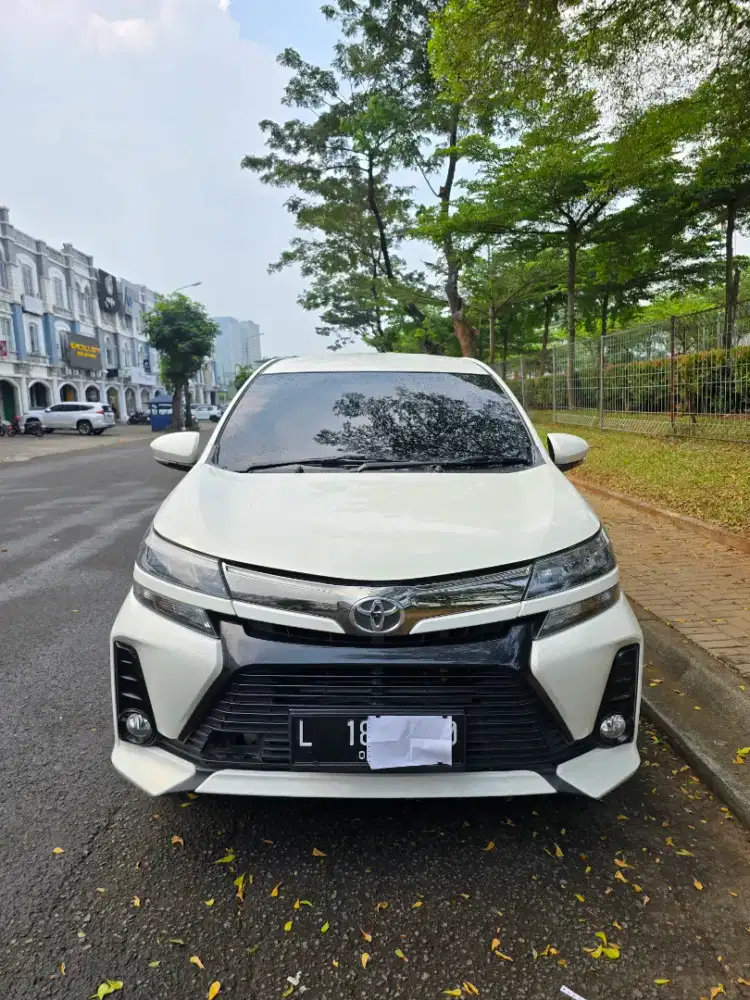 50th Anniv Veloz 1.5 AT 2021 Km 74rb Istimewa RWD