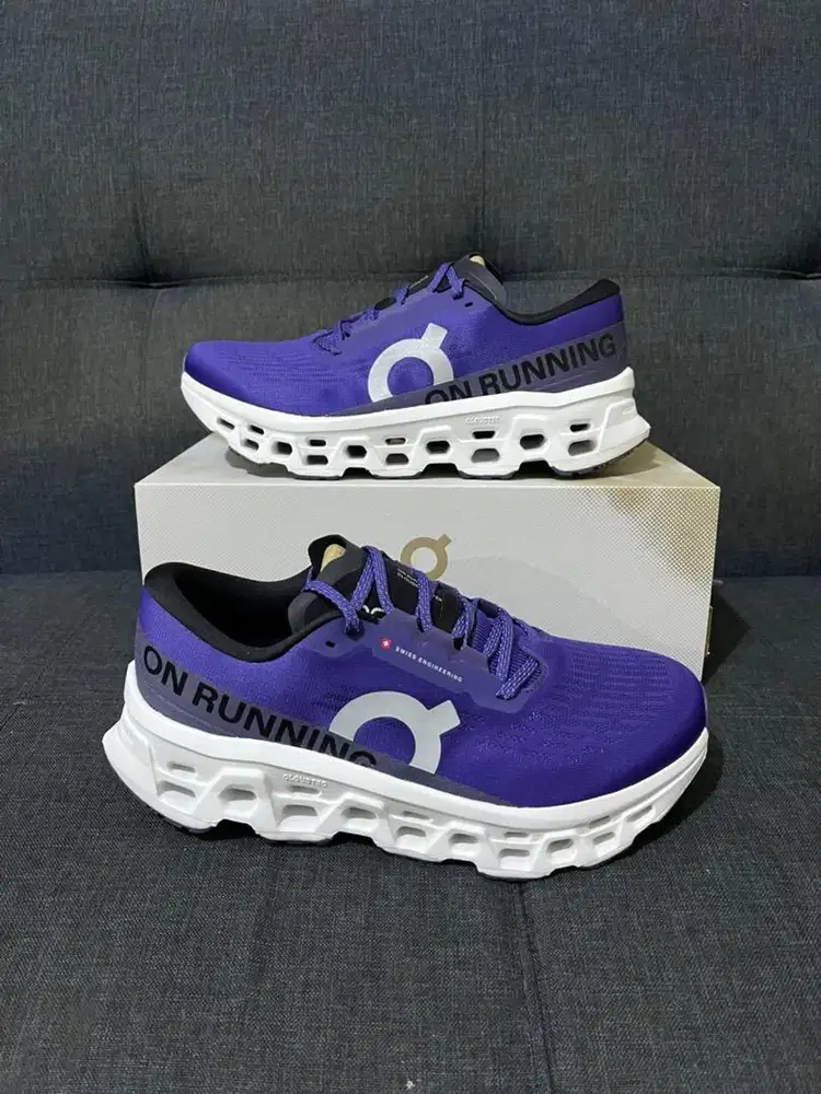 Sepatu ON CloudMonster 3 Wide Twilight White Size 44 BNIB Original