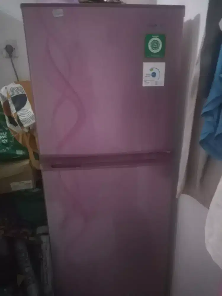 Kulkas Sharp 2 pintu