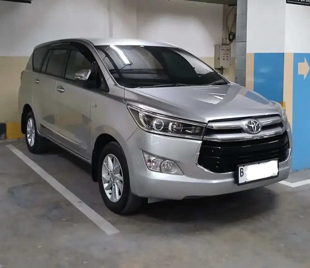 Toyota Innova Reborn V Lux AT 2018 Silver Mint Condition