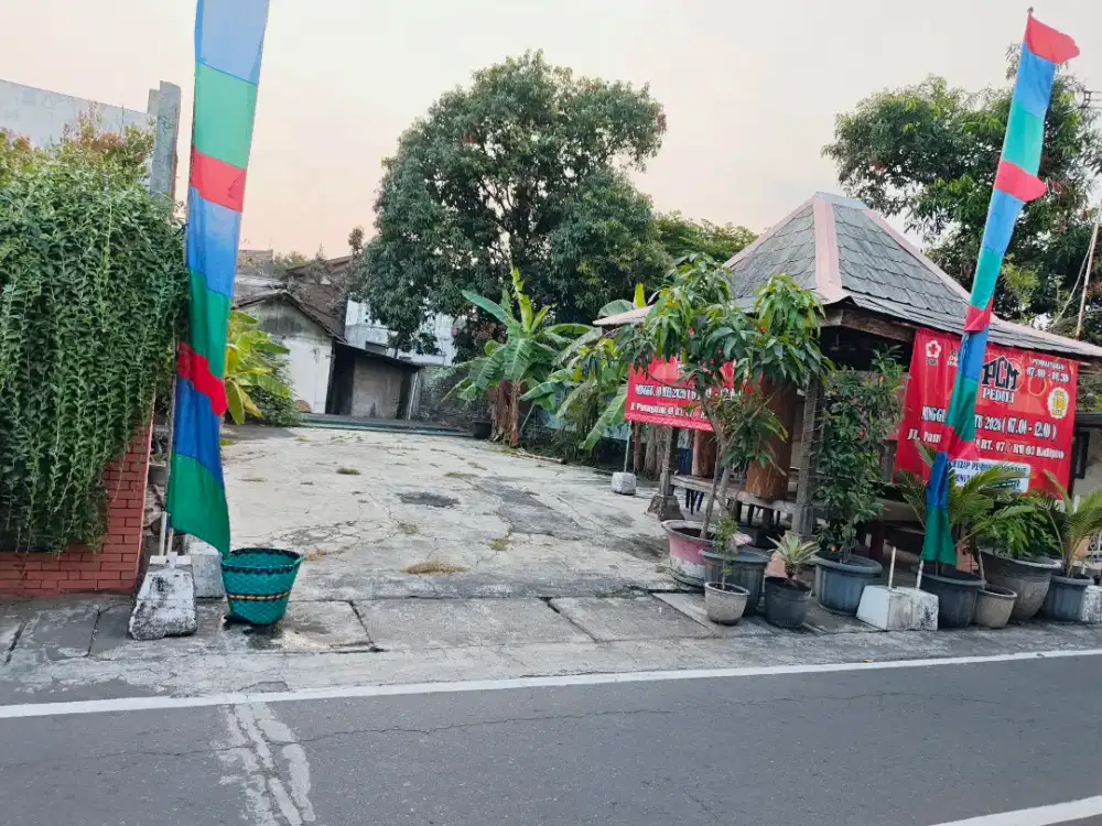 Tanah Sangat strategis