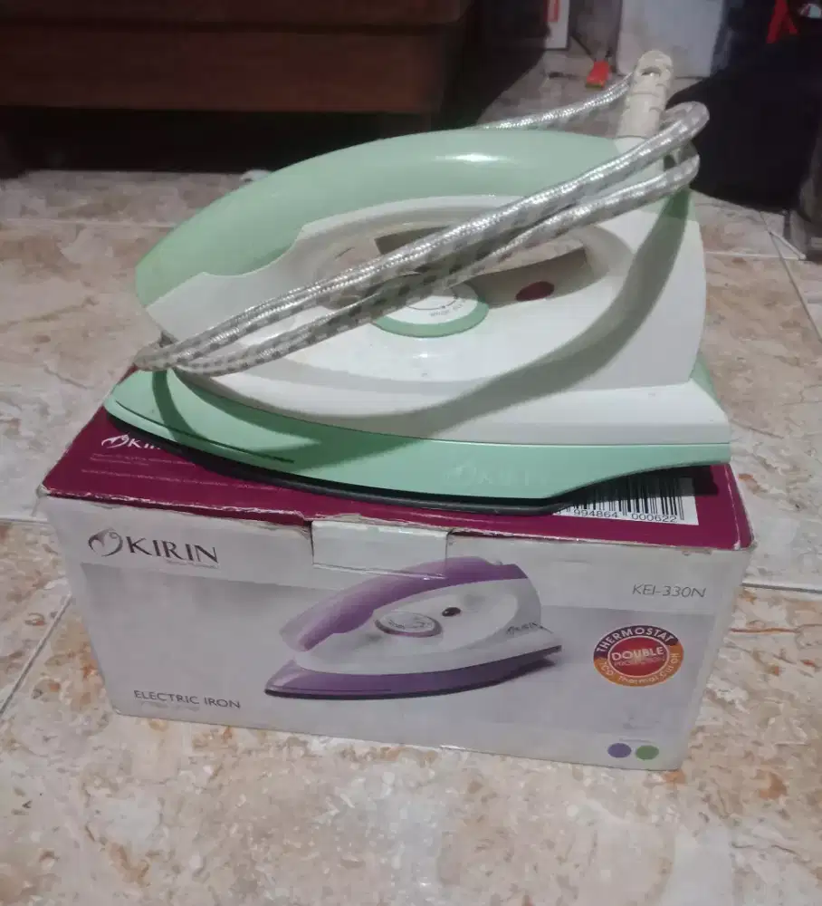 Setrika listrik Kirin Kei 330N