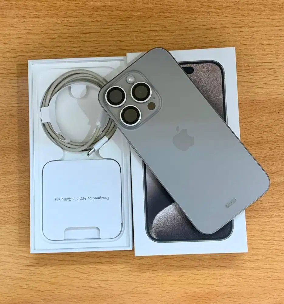 iPhone 15 Pro Natural 256gb iBox