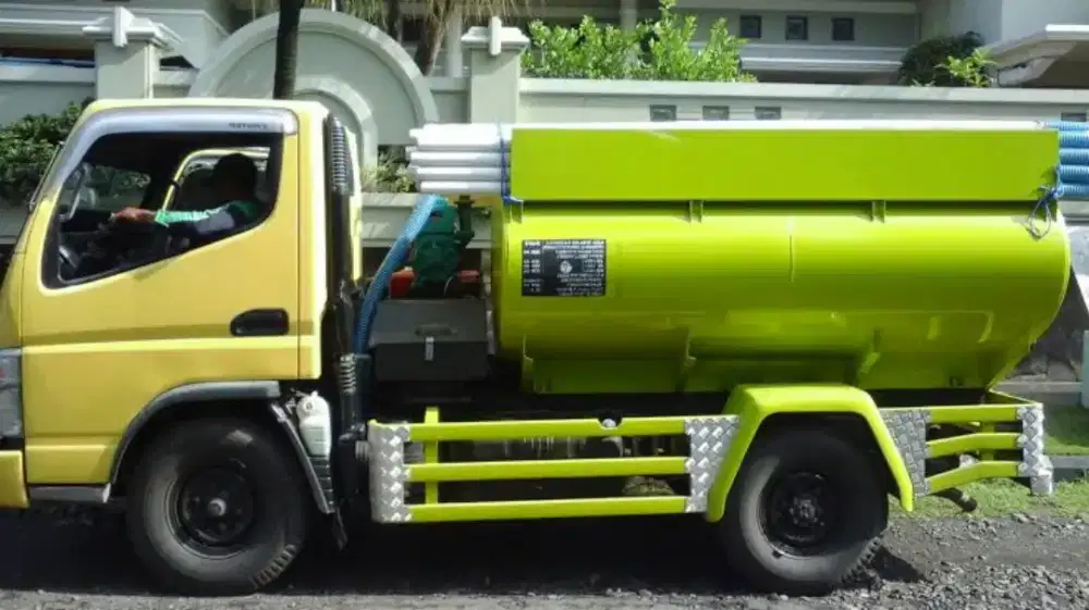 SEDOT WC DAN MAMPET MEDAN SATRIA SEKITARNYA
